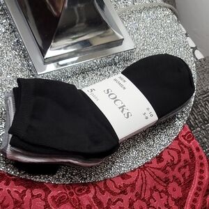 Black and White Women's Socks 5-Pack